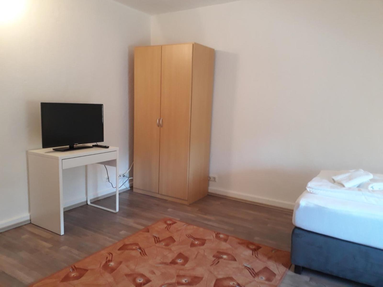 Ferienwohnungen Haus Scheidter 42 Saarbrücken Exterior foto