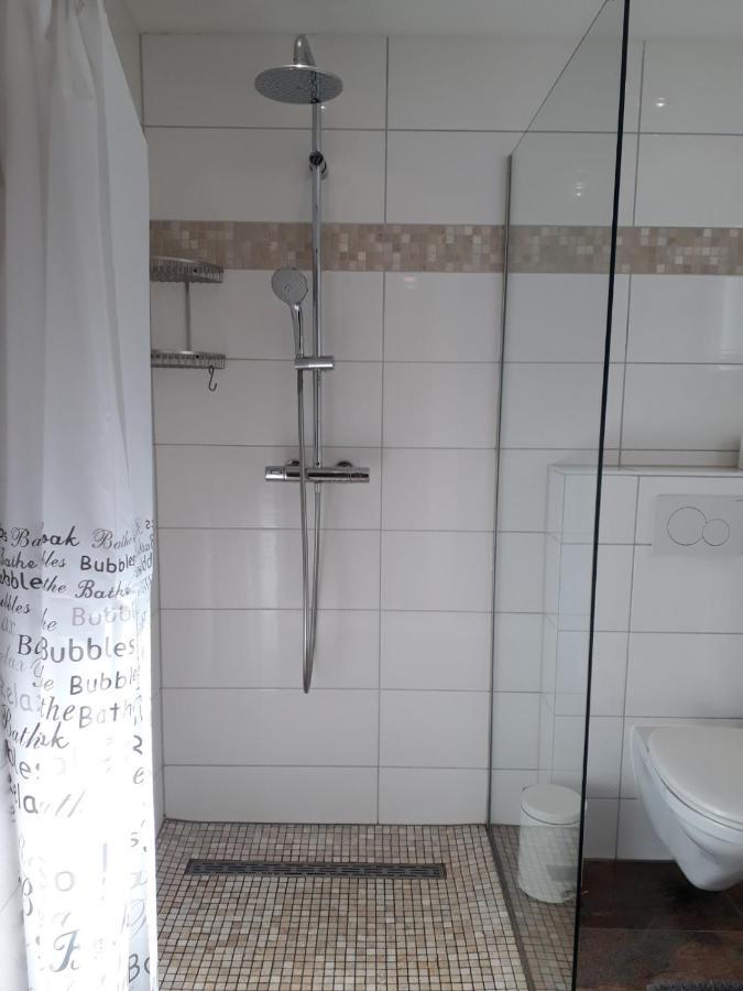 Ferienwohnungen Haus Scheidter 42 Saarbrücken Exterior foto